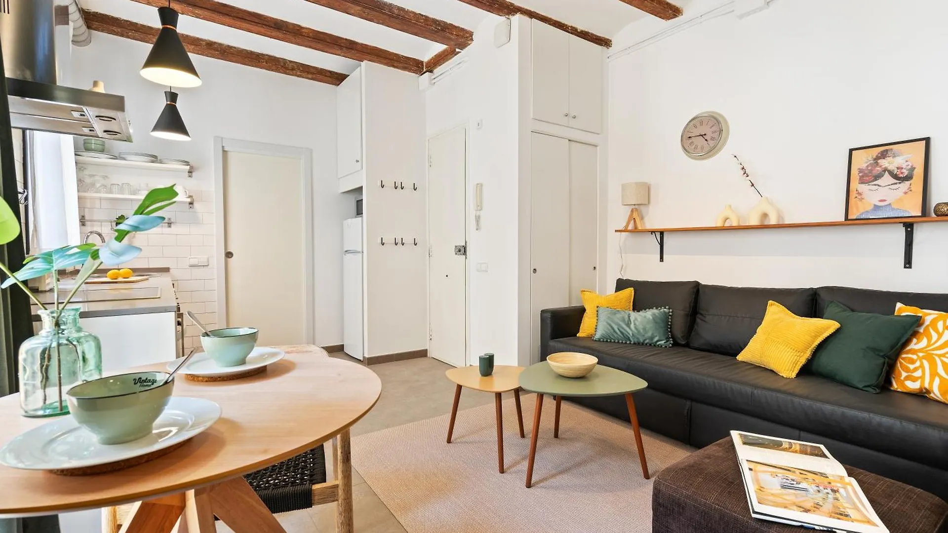 Lodging Apartments Almirall Beach 41 Barcelona